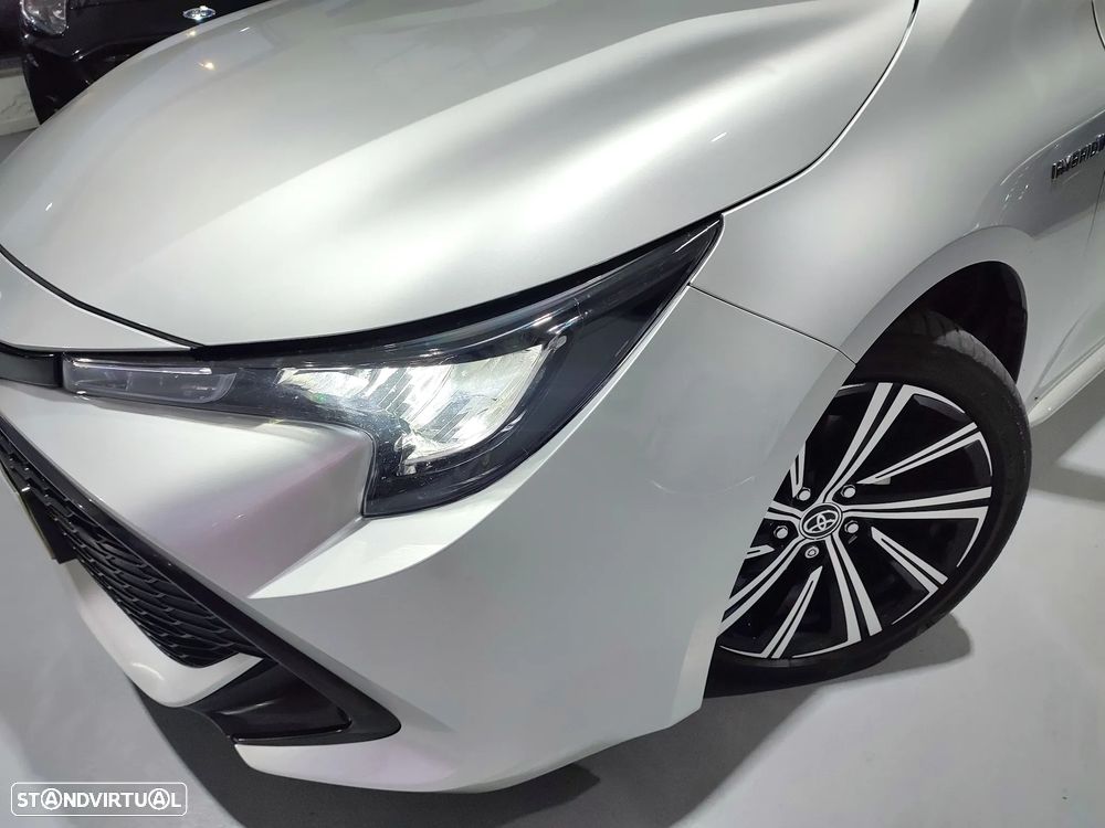 Toyota Corolla Touring Sports 1.8 Hybrid Comfort+P.Sport - 26