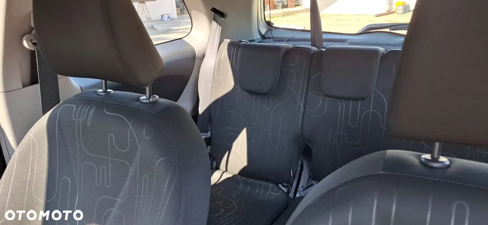 Toyota Yaris - 13