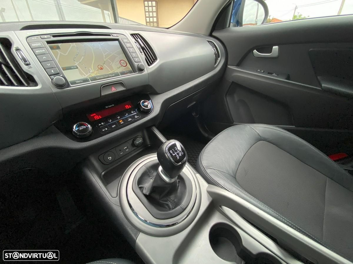 Kia Sportage 1.7 CRDI ISG TX Navi - 6