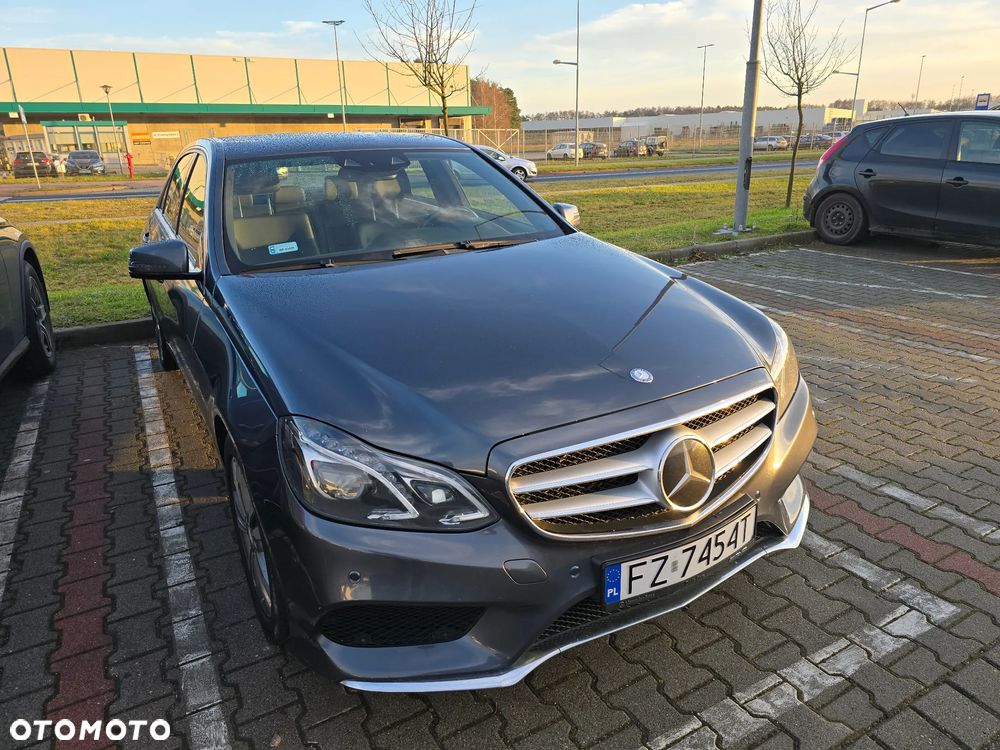 Mercedes-Benz Klasa E 350 BlueTEC 4Matic 7G-TRONIC Elegance - 3