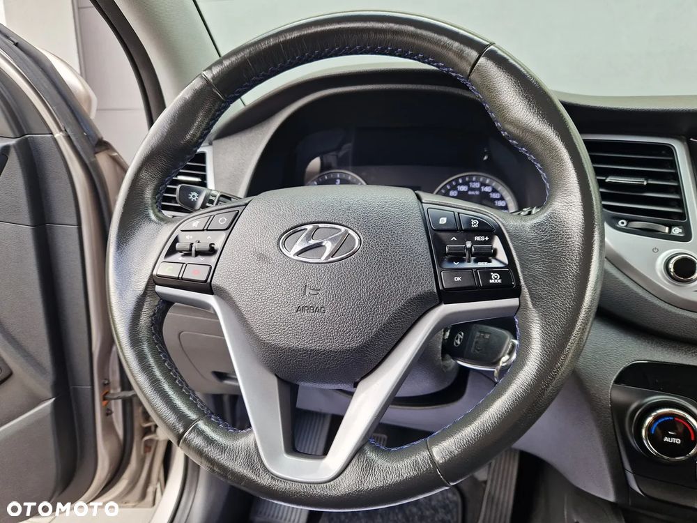 Hyundai Tucson blue 1.7 CRDi 2WD Advantage - 24