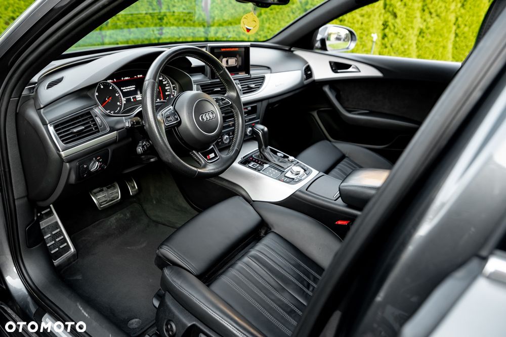 Audi A6 Avant 3.0 TDI quattro S tronic - 15