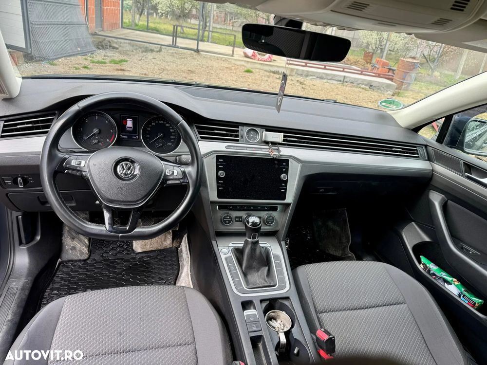 Volkswagen Passat 2.0 TDI (BlueMotion Technology) Comfortline - 2