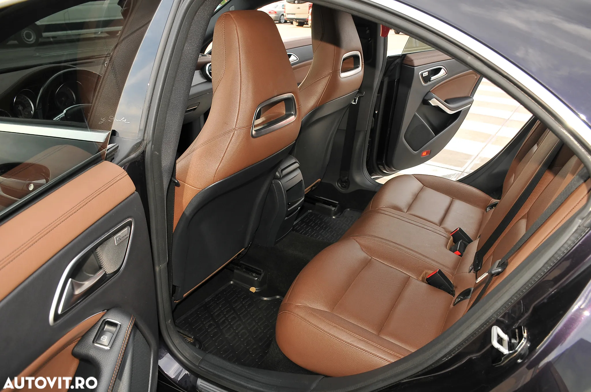 Mercedes-Benz CLA - 5