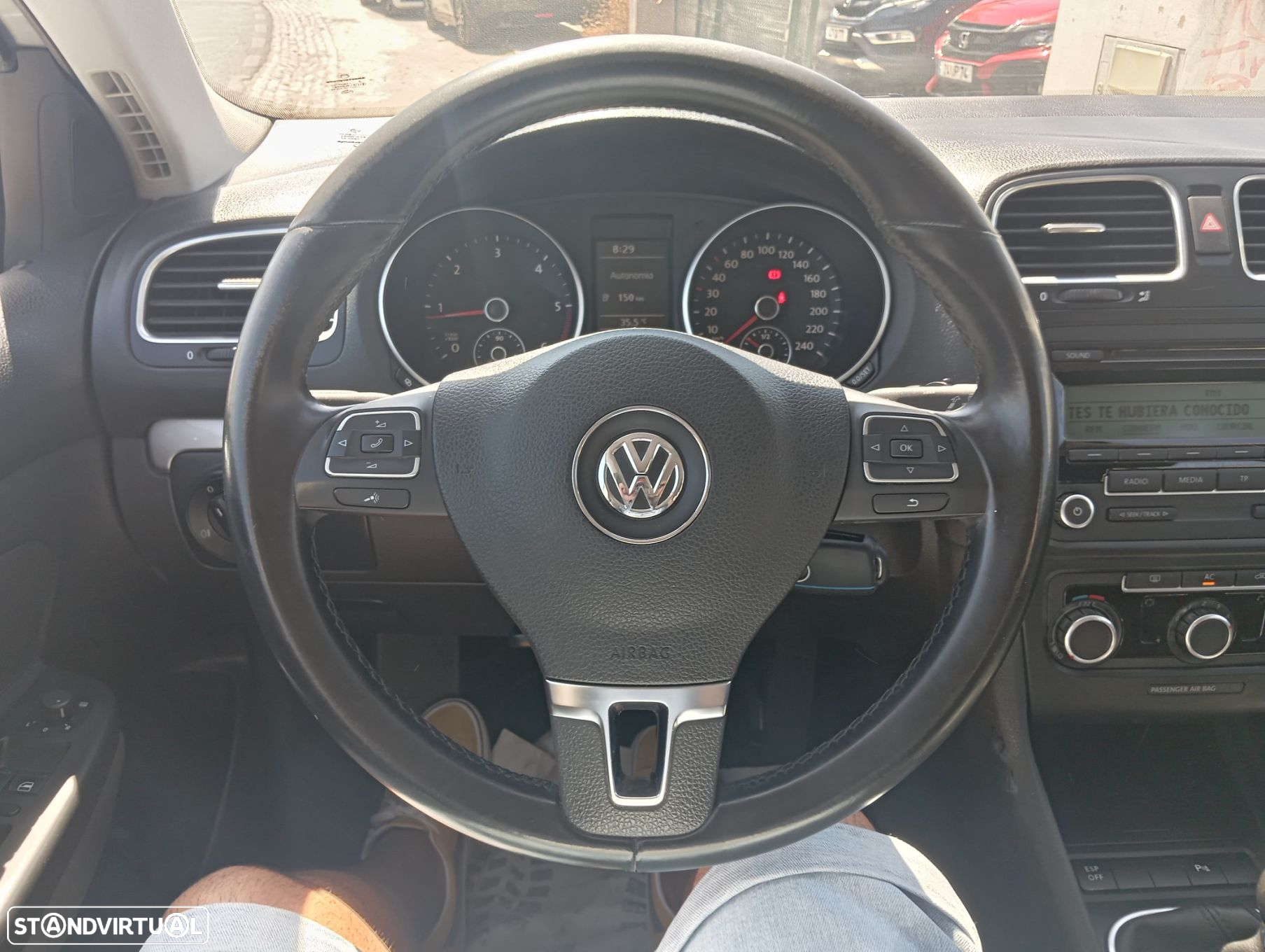 VW Golf Variant 1.6 TDi Confortline - 8