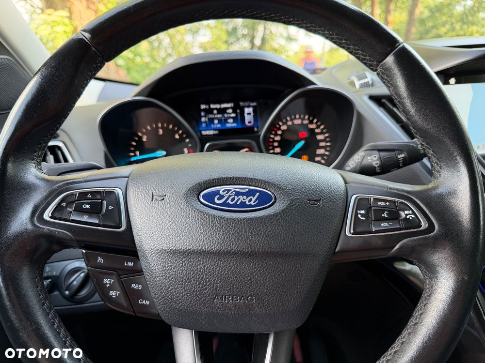 Ford Kuga 2.0 TDCi 4x4 Titanium - 18