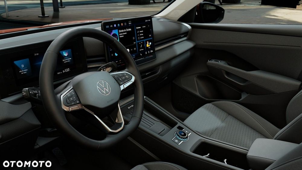 Volkswagen T-Roc - 4