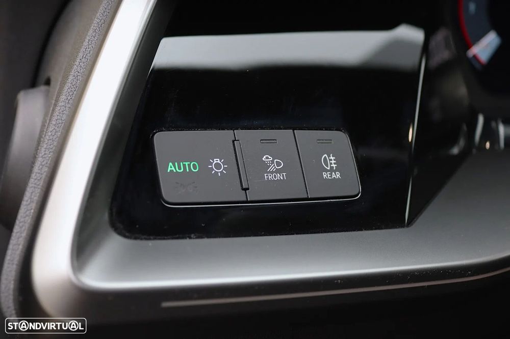 Audi A3 Limousine 30 TFSI Advanced S tronic - 6