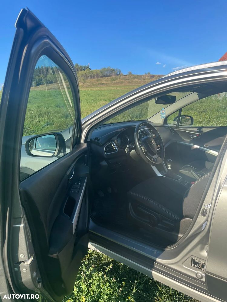 Suzuki SX4 S-Cross 1.4 ALLGRIP Passion - 6