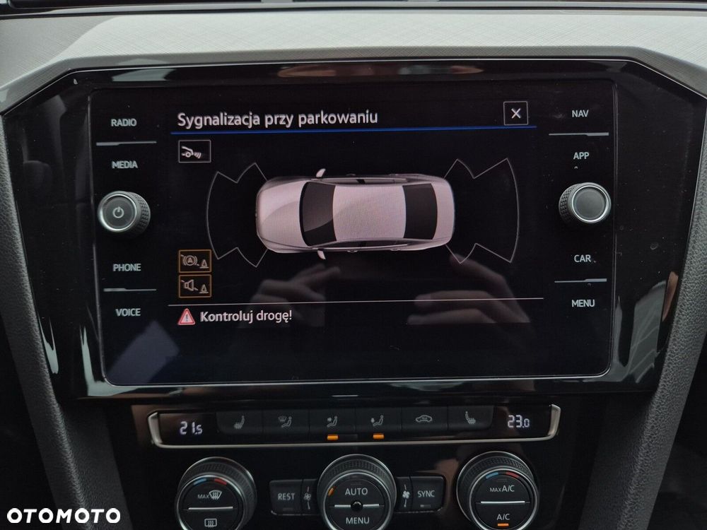 Volkswagen Passat 2.0 TSI Business DSG - 30