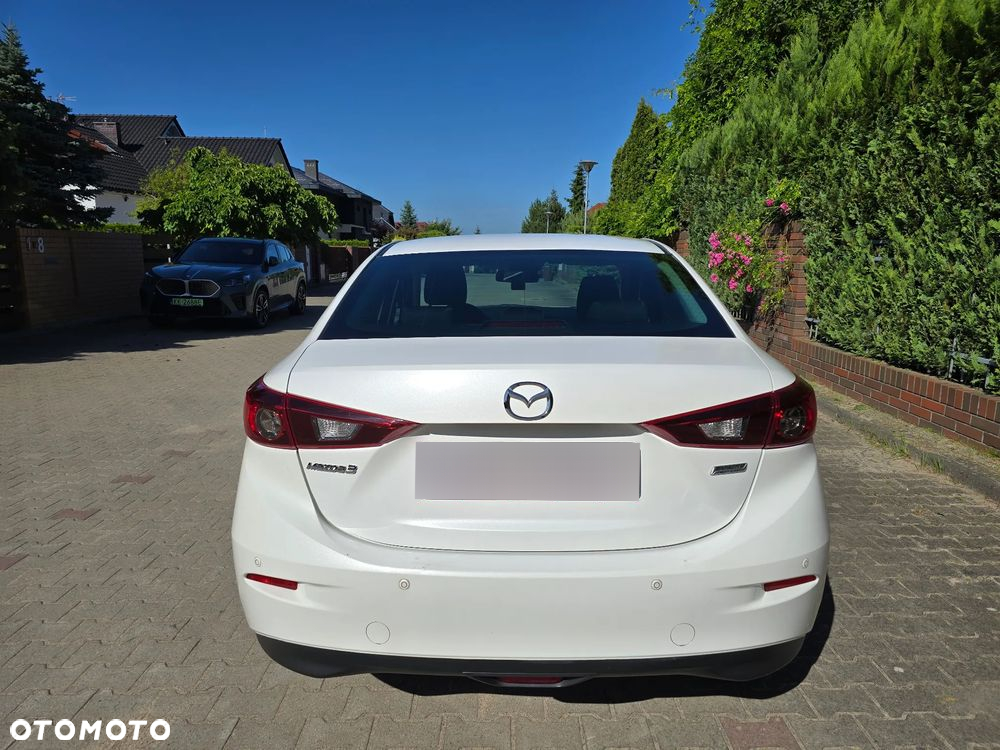 Mazda 3 - 4