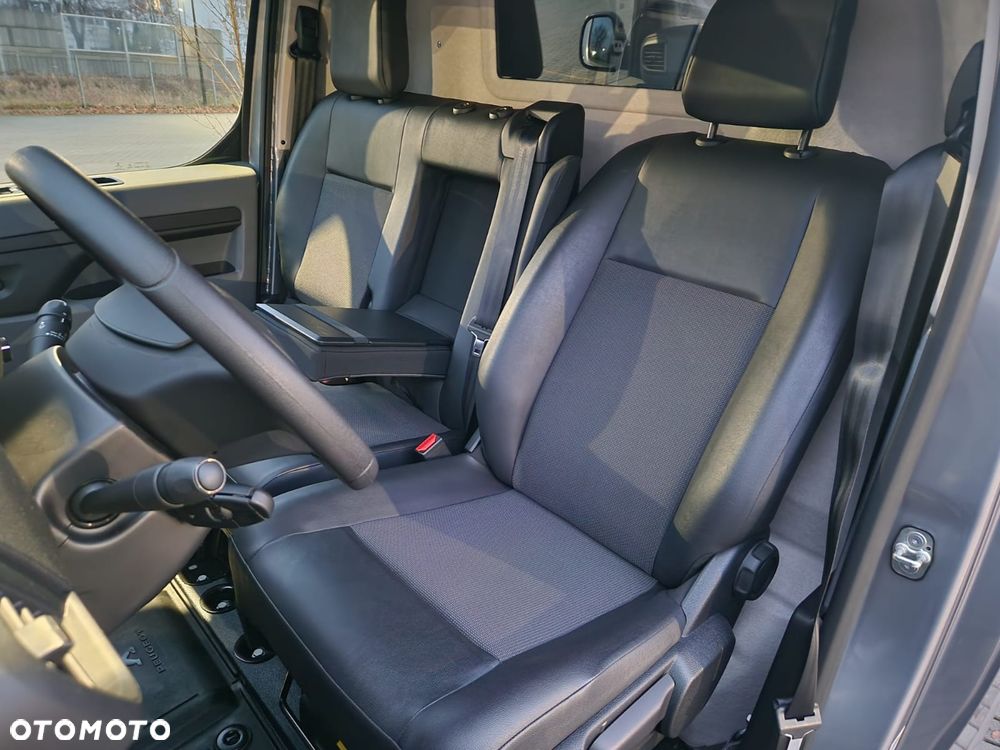 Peugeot Expert Long 3,0t Pro (bryg modu³owy) - 26