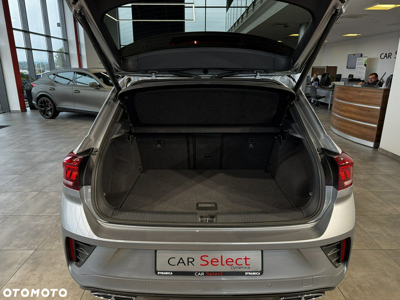 Volkswagen T-Roc - 13