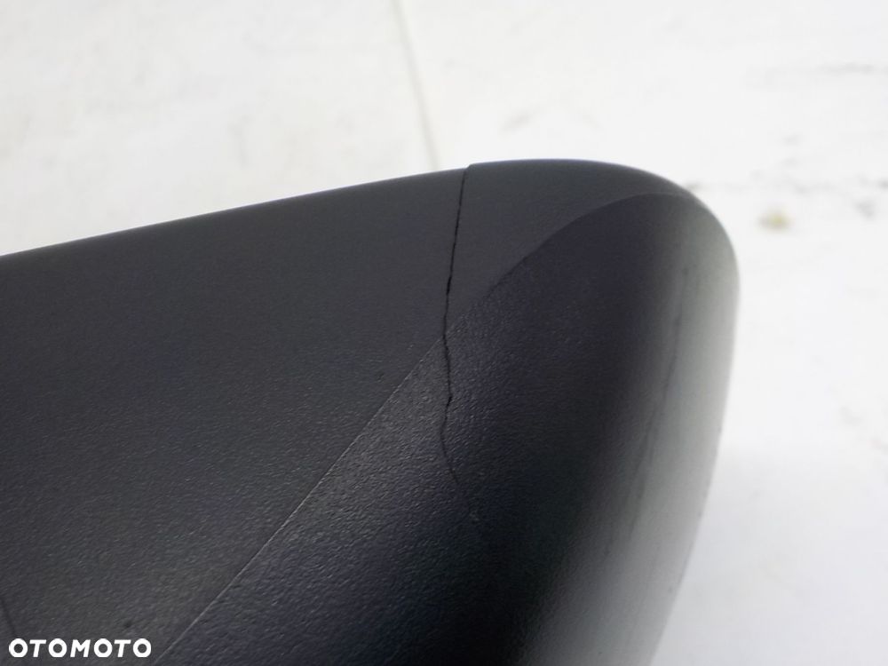 VOLVO XC70 II LUSTERKO ZEWNĘTRZNE PRAWE 11 PINÓW - 8