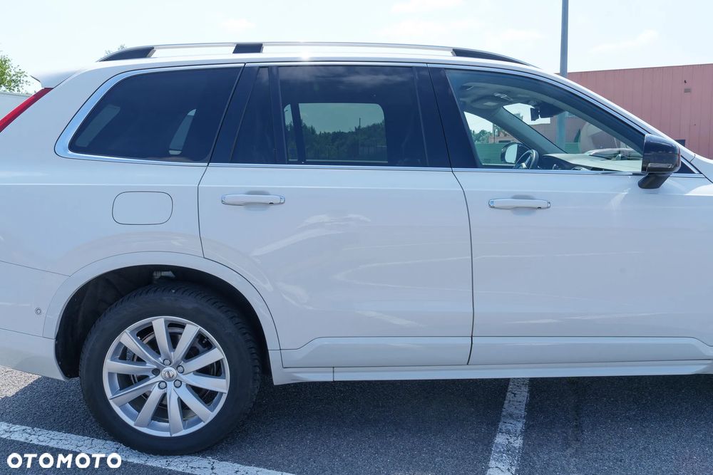 Volvo XC 90 T6 AWD Momentum 7os - 16