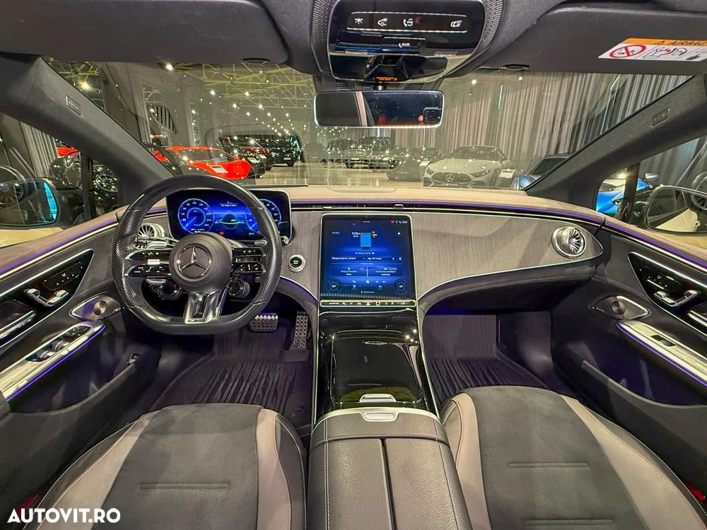 Mercedes-Benz EQE AMG 43 4MATIC - 15