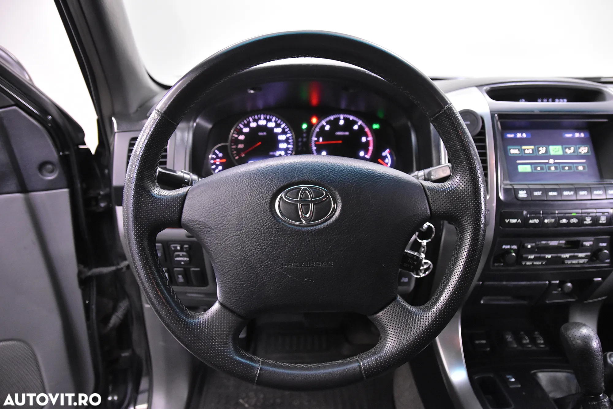Toyota Land Cruiser 3.0 TD-4D Aut VX - 15