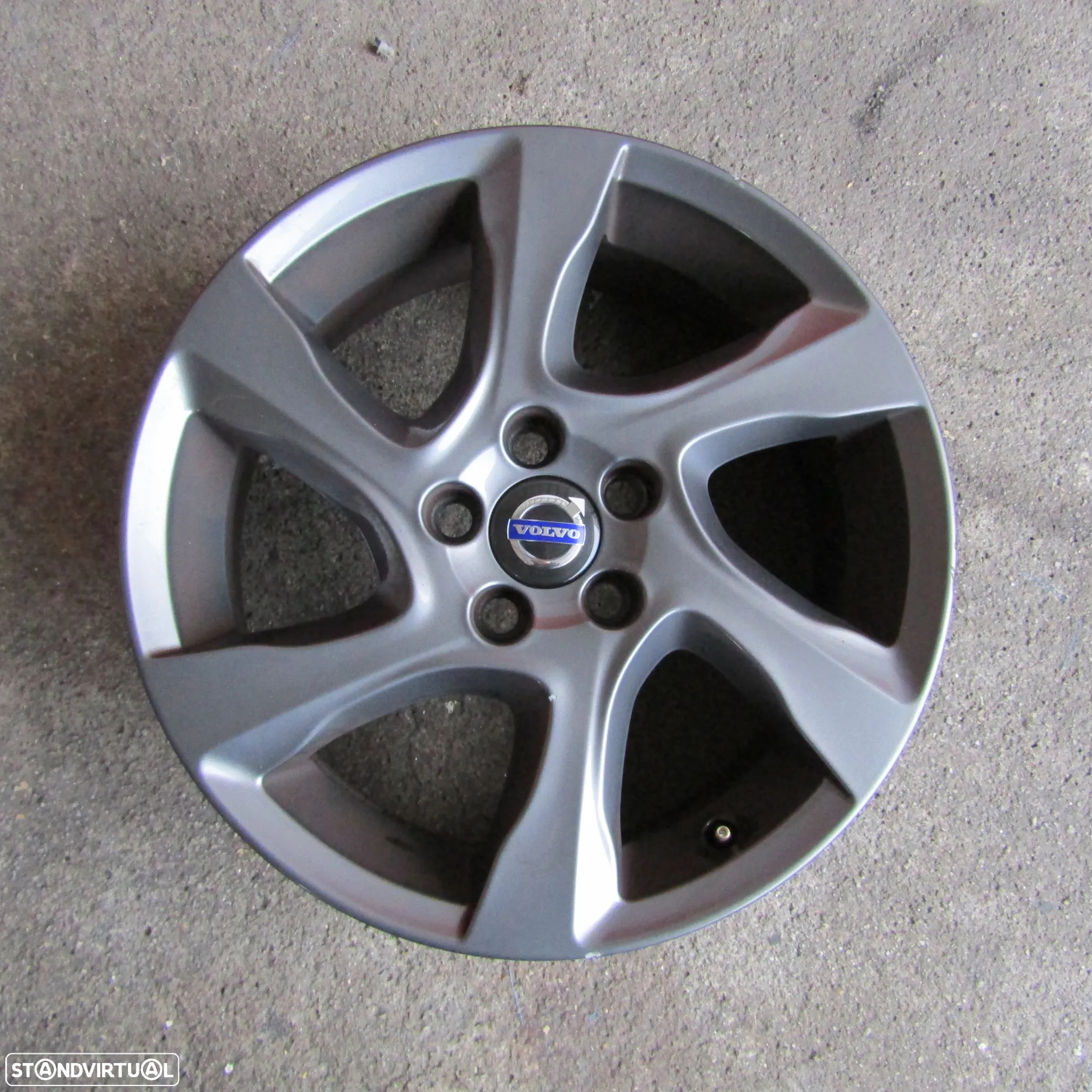 Jantes Volvo 17 com furaçao 5x108 - 2