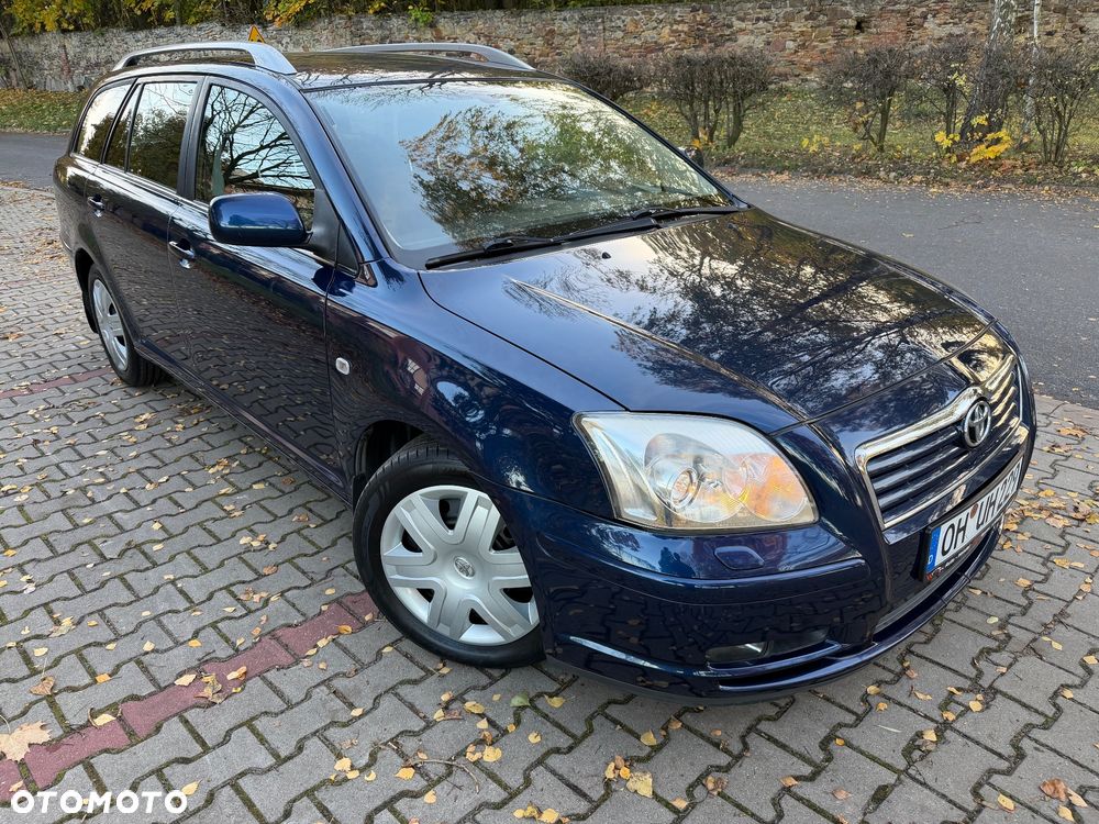 Toyota Avensis - 5