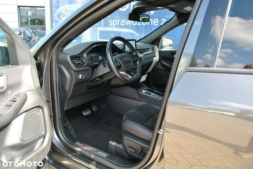 Ford Kuga - 17