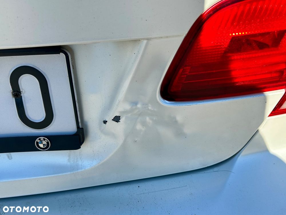 BMW Seria 3 320d - 12