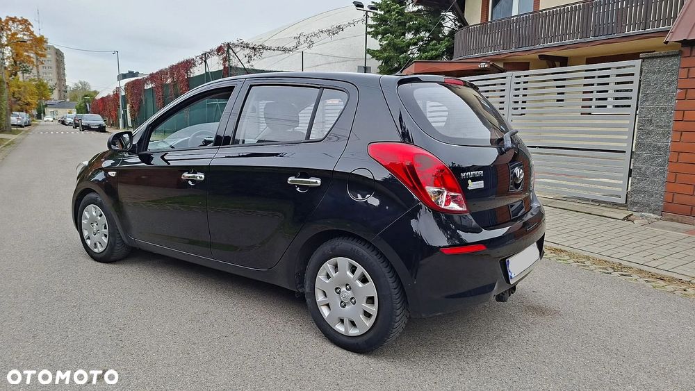 Hyundai I20 2014 photo 3