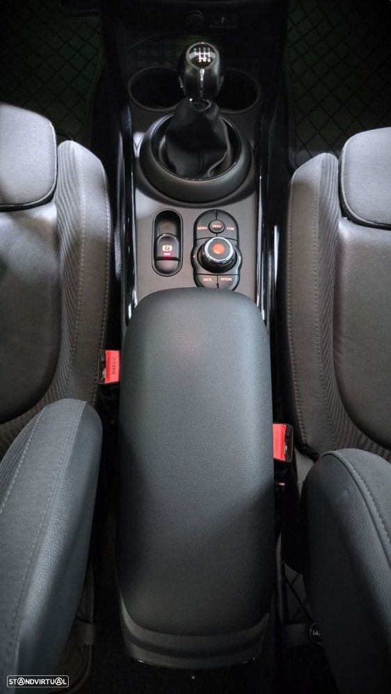 MINI Clubman One D - 29