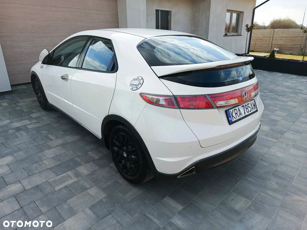 Honda Civic 1.8 GT Special Edition - 28