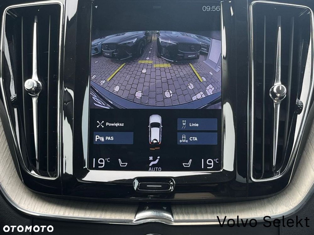 Volvo XC 60 - 22
