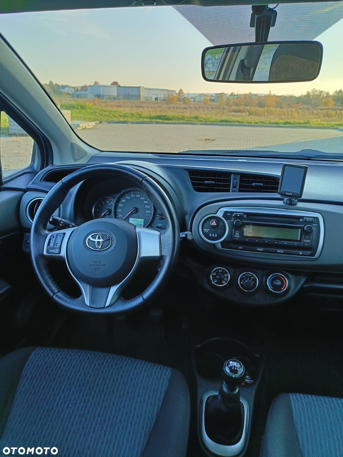 Toyota Yaris 1.4 D-4D Active - 9