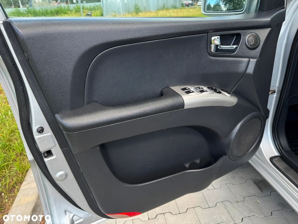 Kia Sportage 2.0 2WD Champ - 22