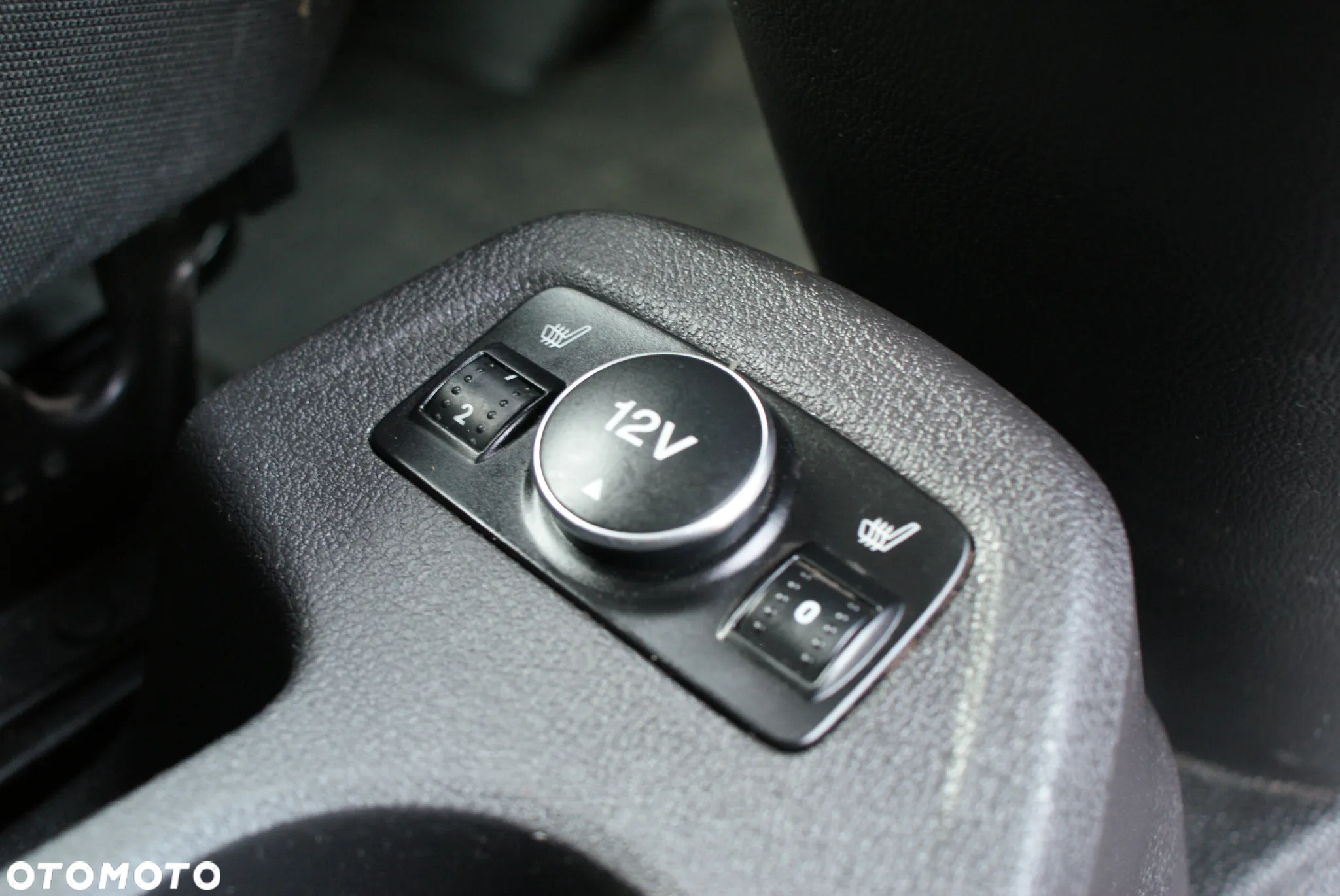 Ford Transit Connect - 8