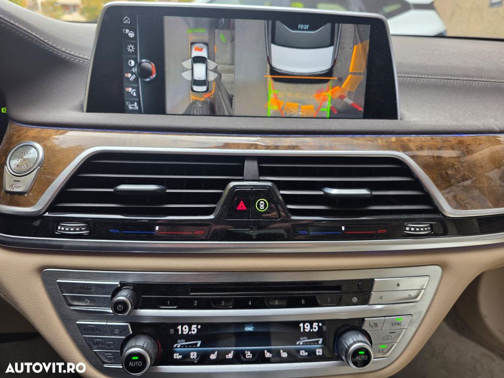 BMW Seria 7 740d xDrive - 13