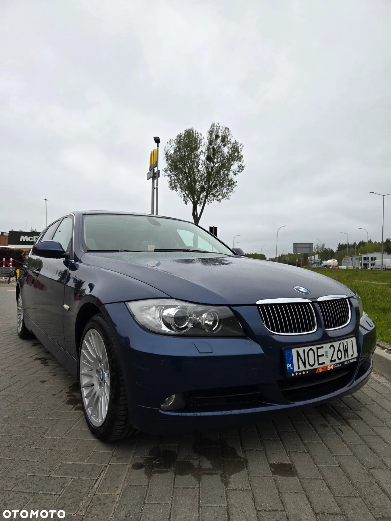 BMW Seria 3 325xi Touring - 19