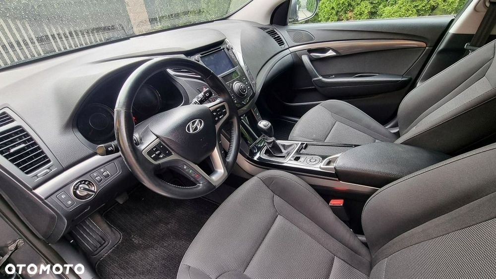 Hyundai i40 - 11