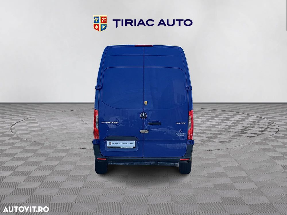 Mercedes-Benz Sprinter 311 - 4