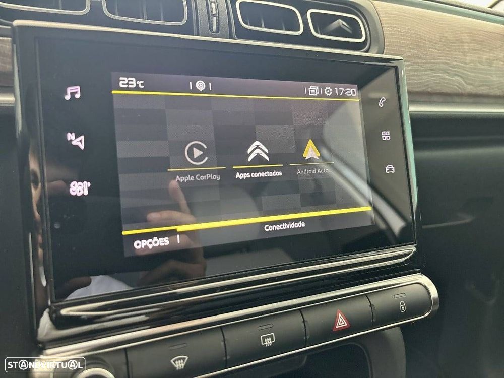 Citroën C3 1.2 PureTech Shine - 16