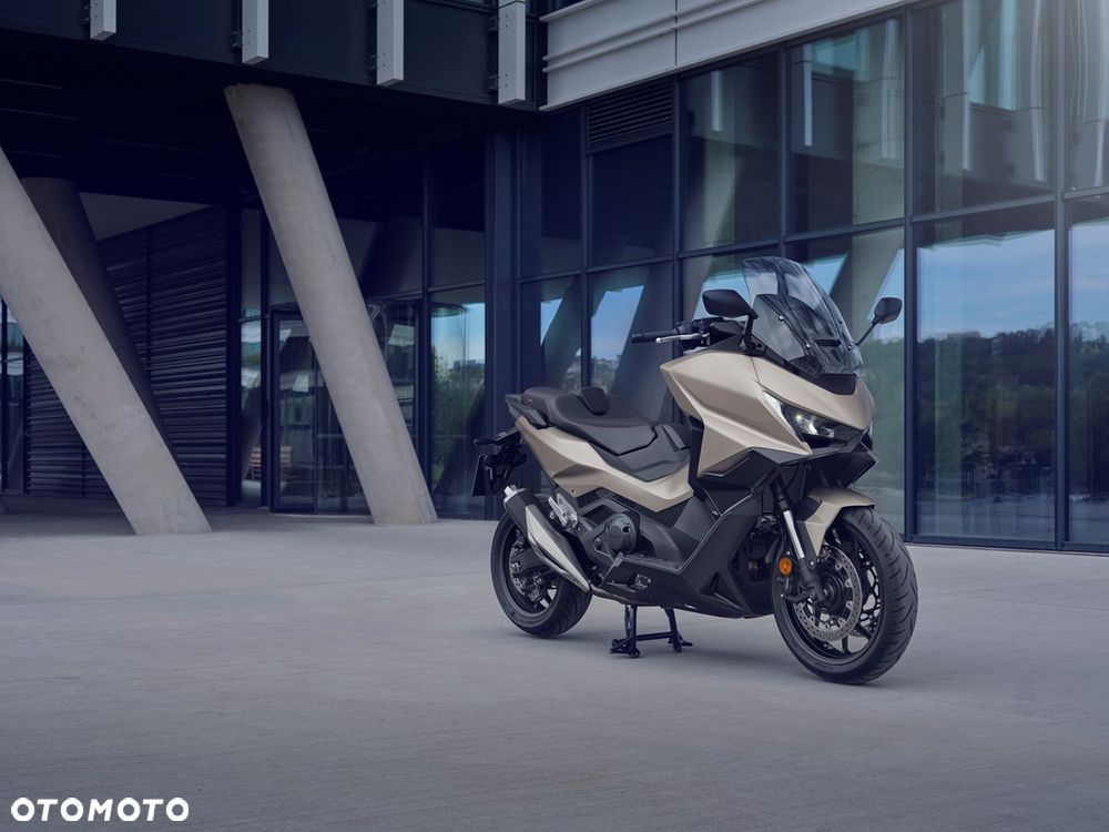 Honda NSS - 3