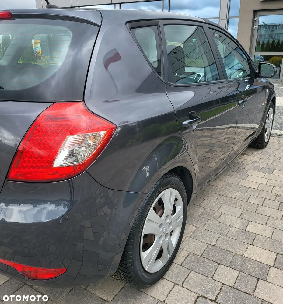 Kia Ceed 1.4 Comfort - 12