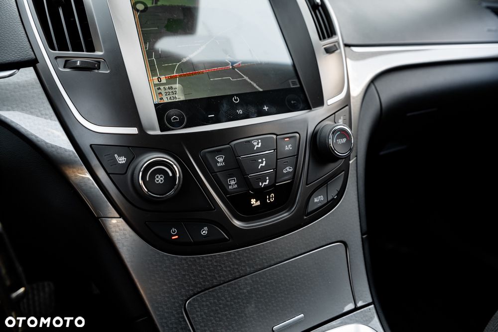 Opel Insignia 1.4 T Cosmo S&S - 33