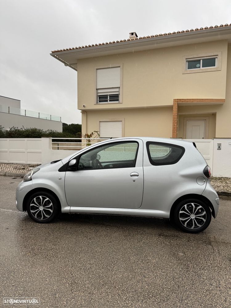 Toyota Aygo 1.0 + AC+VSC - 3