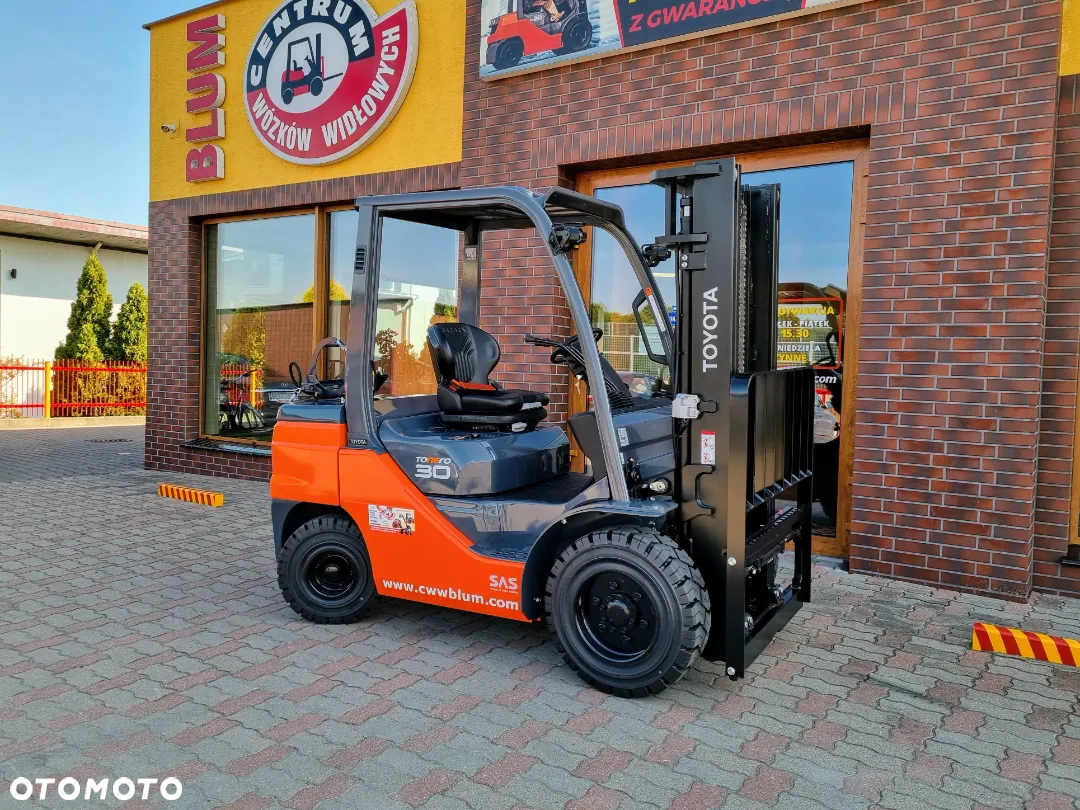 Toyota 02-8FGF30 - 2