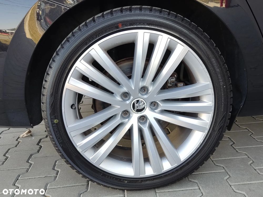 Skoda Superb 2.0 TSI 4x4 DSG Sportline - 39