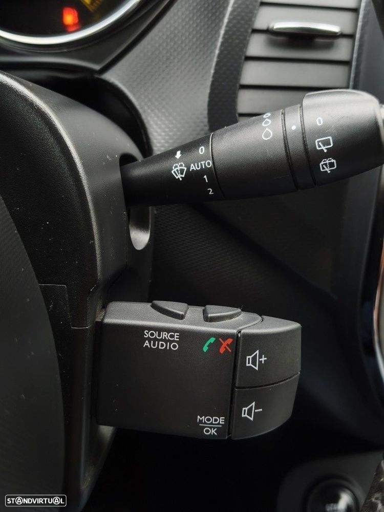 Renault Captur dCi 90 EDC Dynamique - 36