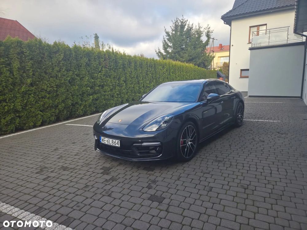 Porsche Panamera - 9