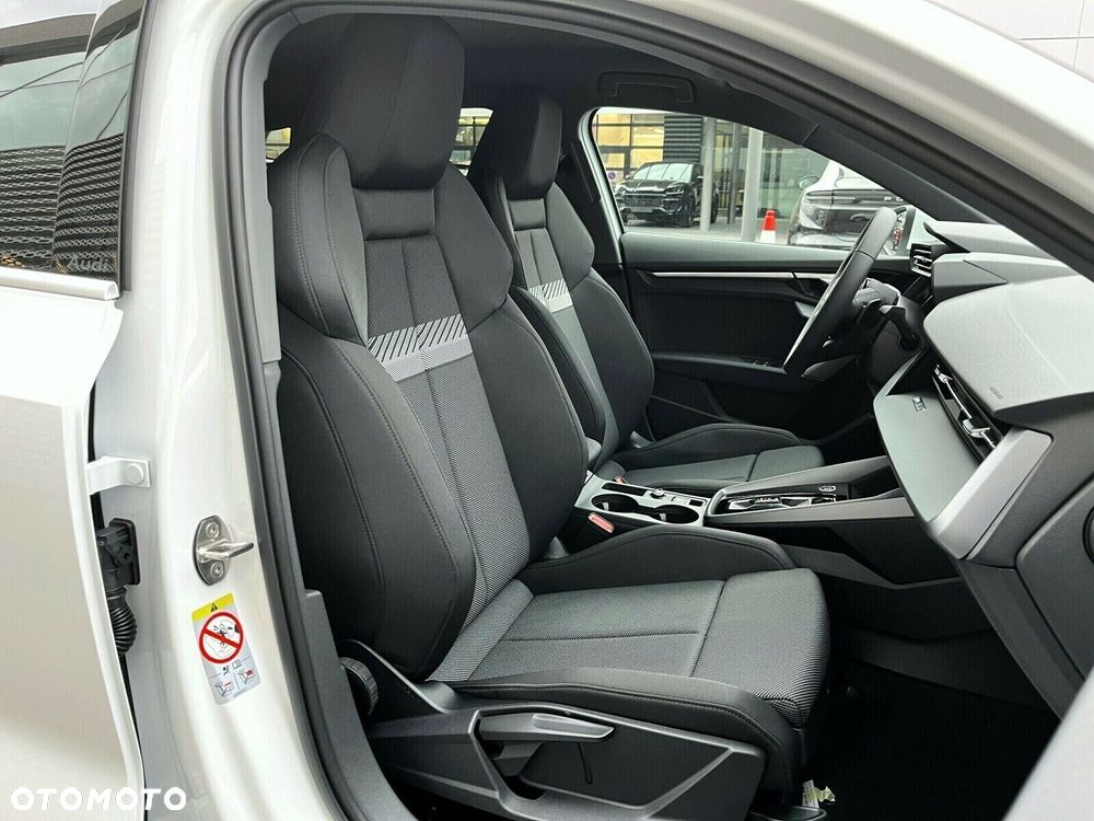 Audi A3 Sportback - 22