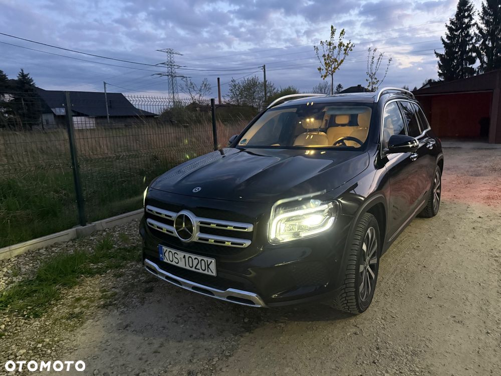 Mercedes-Benz GLB 250 4-Matic Progressive 8G-DCT - 18