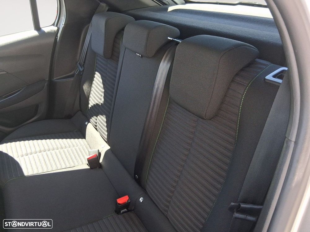 Peugeot 208 1.2 PureTech Active - 13