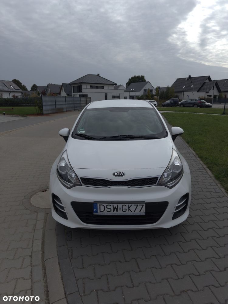 Kia Rio - 1