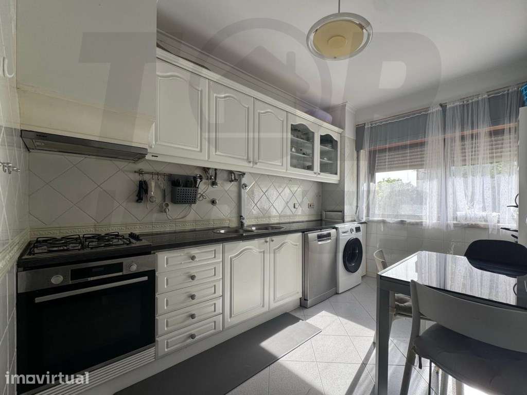 Apartamento T3 - Prior Velho - 375.000€ - Grande imagem: 2/25